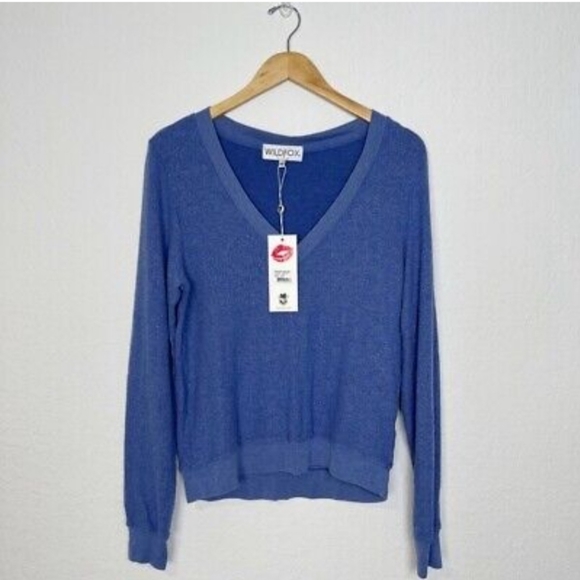 new ✨️ wildfox baggy beach v neck sweatshirt - Picture 4 of 7